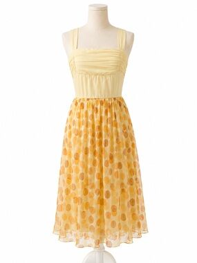 Young Essence Dress. Cream Color. Excellent Condition. Size Medium. Lined.